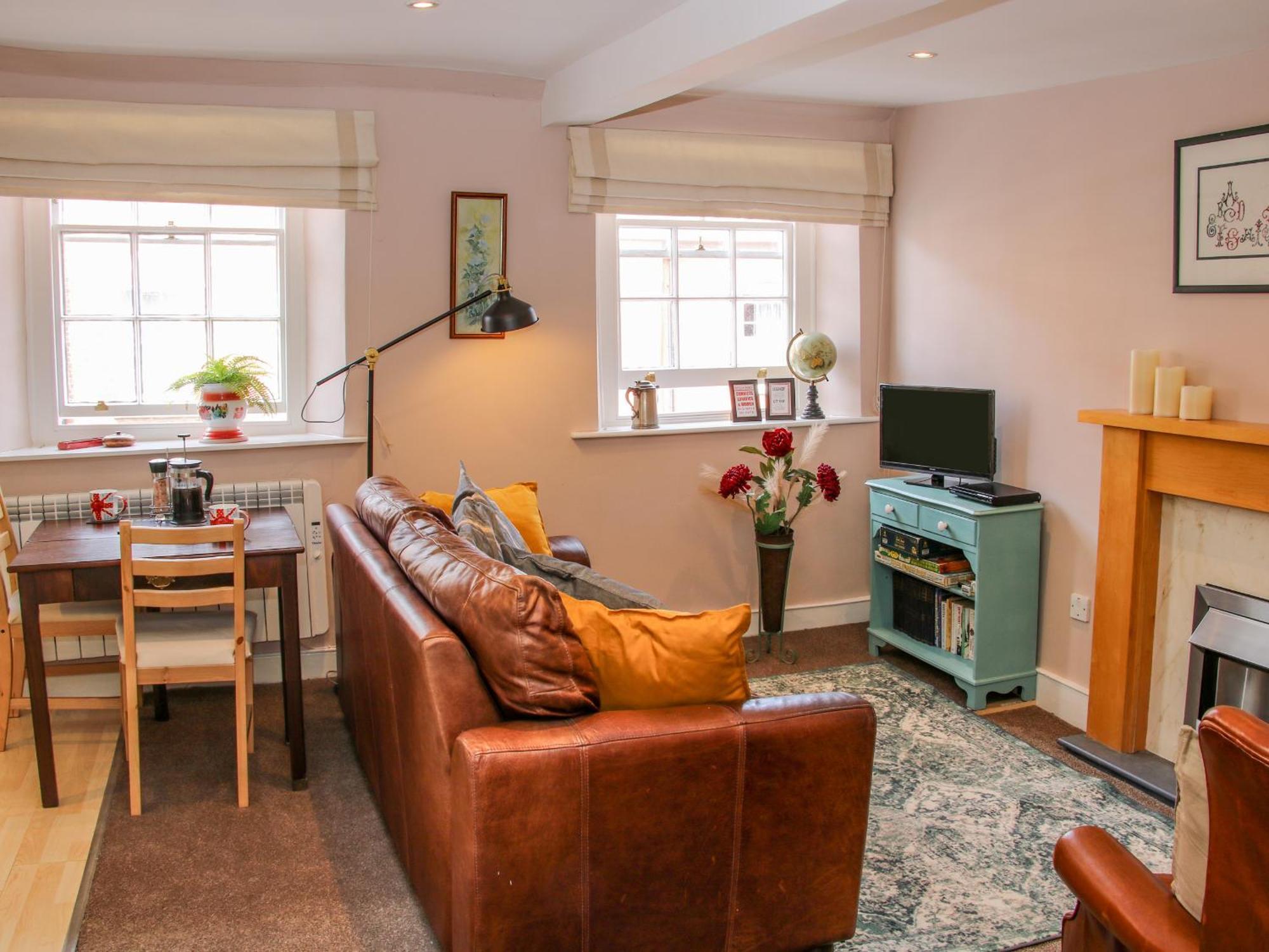 Апартаменты 138C Old Star & Garter Mews Лудлоу Экстерьер фото