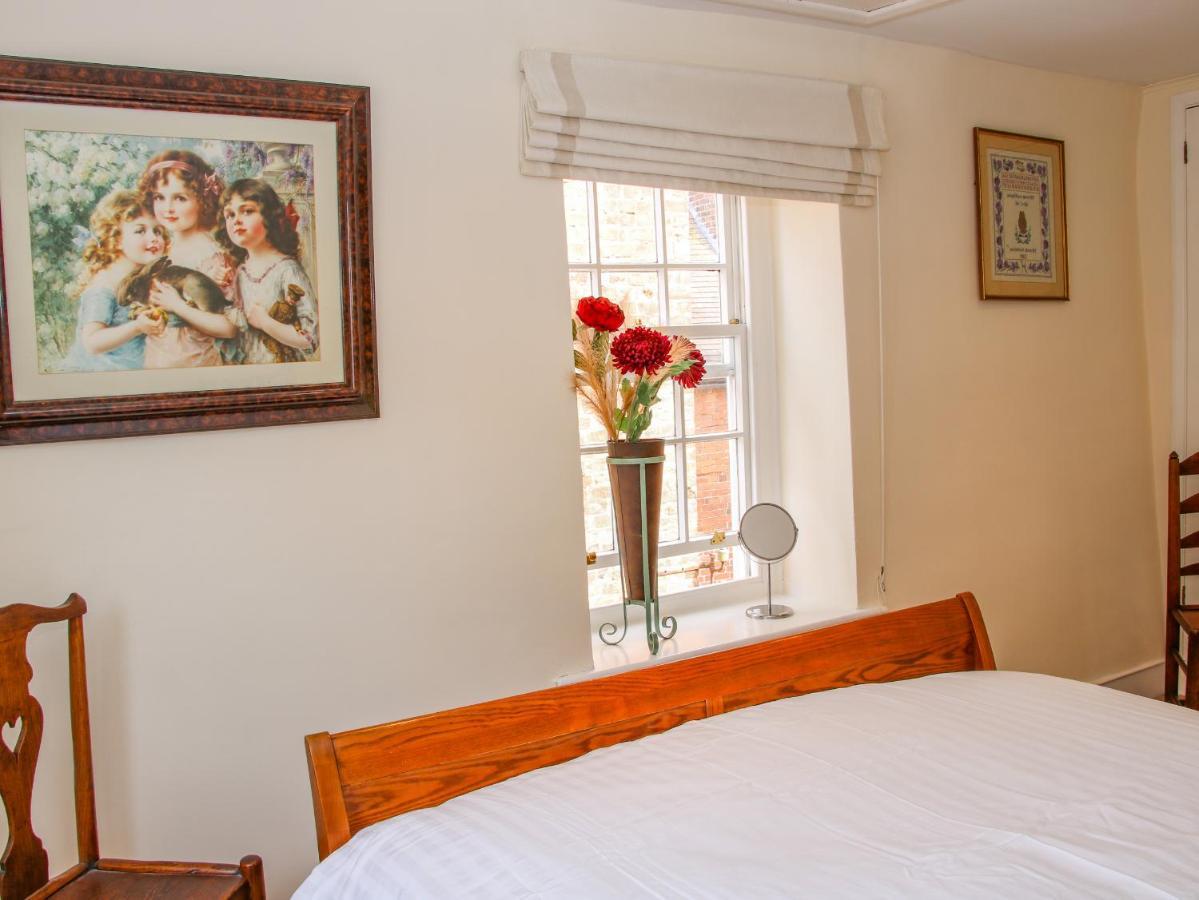 Апартаменты 138C Old Star & Garter Mews Лудлоу Экстерьер фото